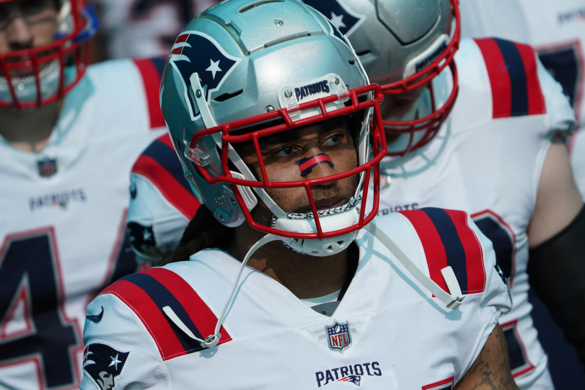 Patriots' Cam Newton, Stephon Gilmore expected to return to