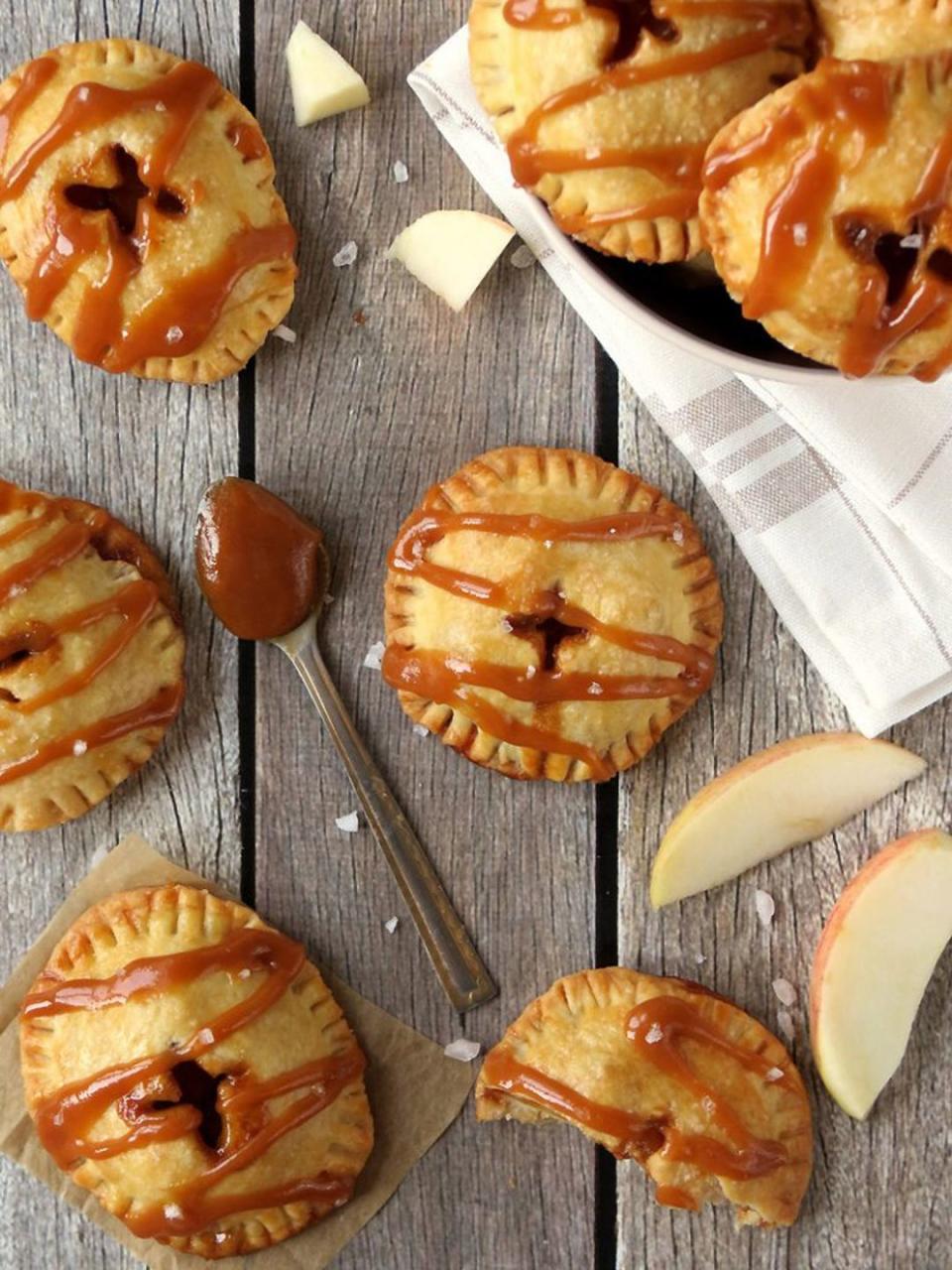 Salted Caramel Apple Pie Cookies