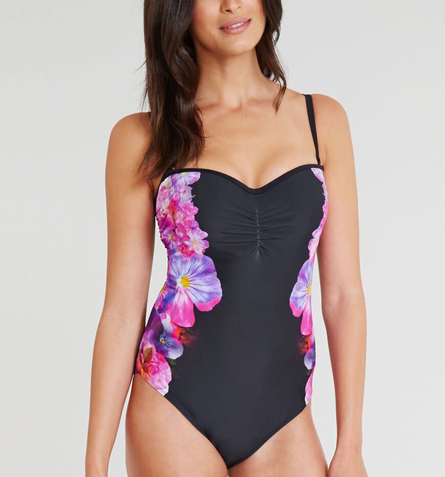 Plus Size Swimsuits embed 12