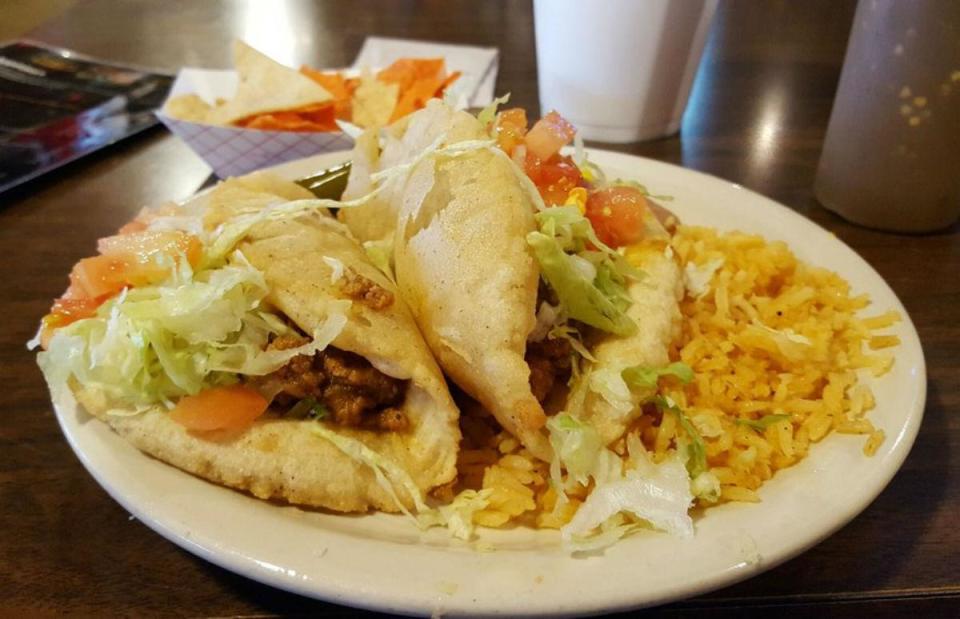 Puffy Taco, Henry’s Puffy Tacos and Ray’s Drive-Inn (San Antonio, Texas)