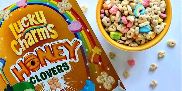 Lucky Charms Honey Clovers Cereal