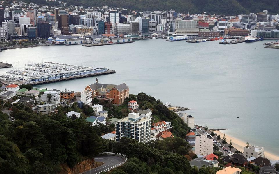 New Zealand offers free holiday to jobseekers who agree to interview 