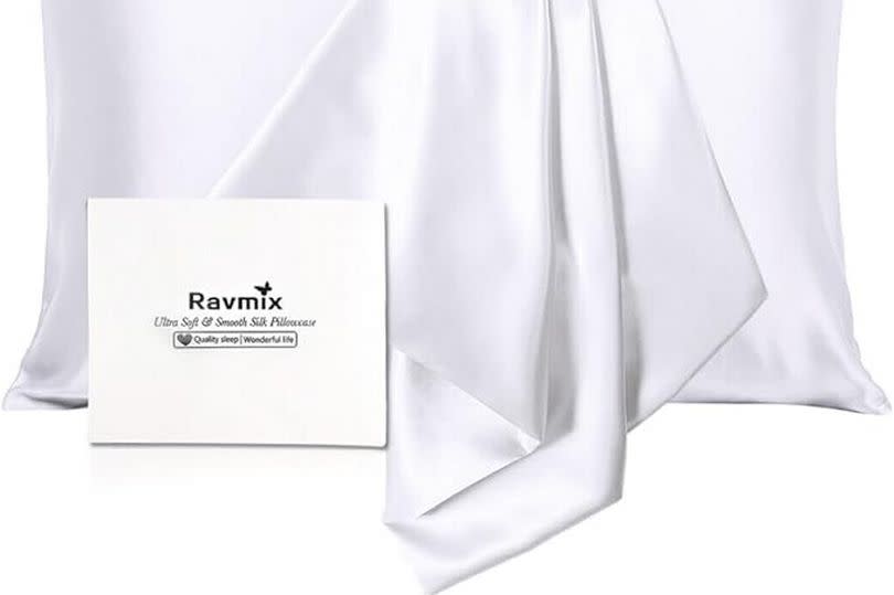 Ravmix Silk Pillowcase for Hair and Skin with Hidden Zipper, Both Sides Silk Pillow Case Standard 50×75cm, 1PCS, Black
