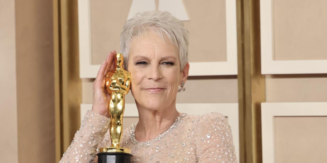 jamie lee curtis 95th annual academy awards press room