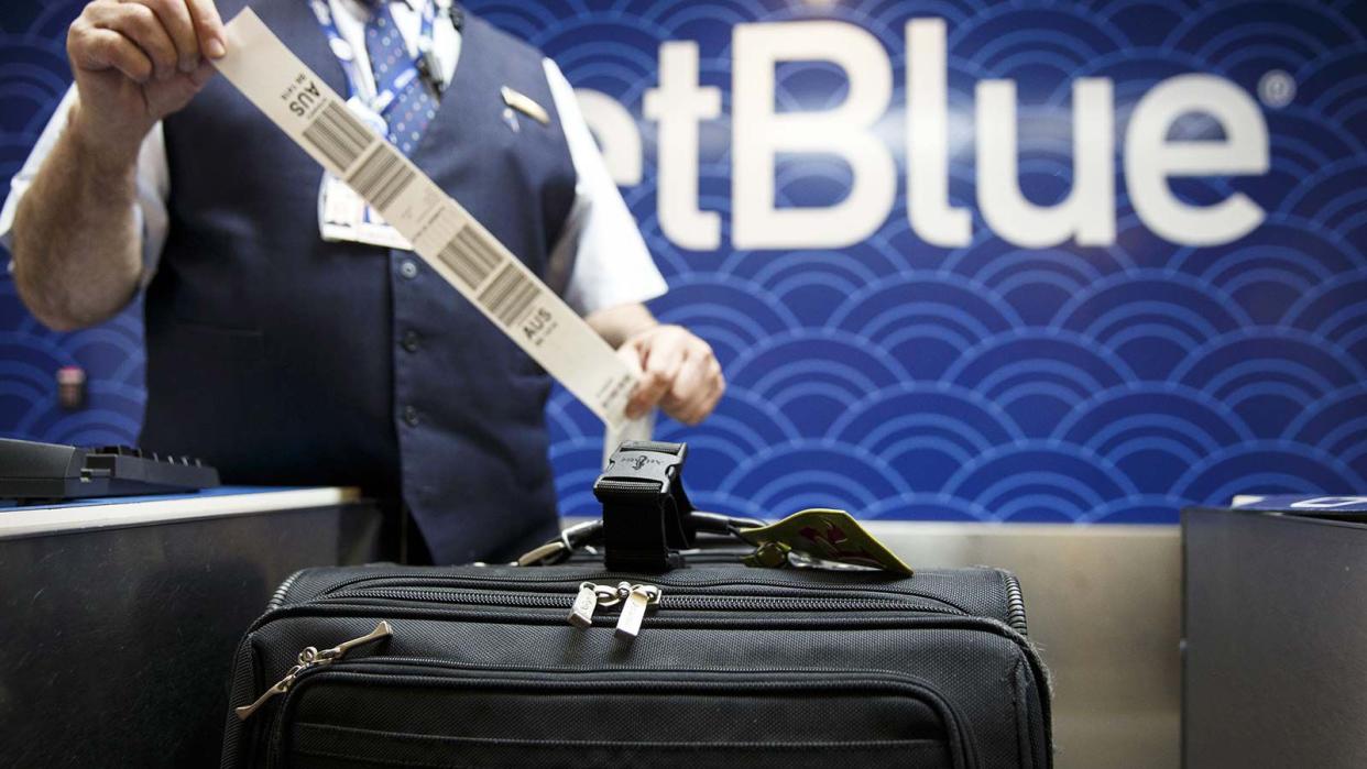 JetBlue Airways Baggage Fees airport