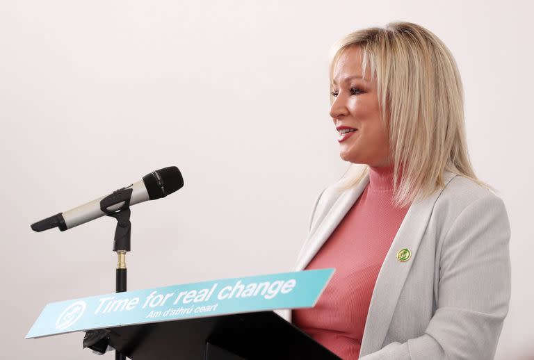 Michelle O’Neill va camino a convertirse en la primera ministra de Irlanda del Norte