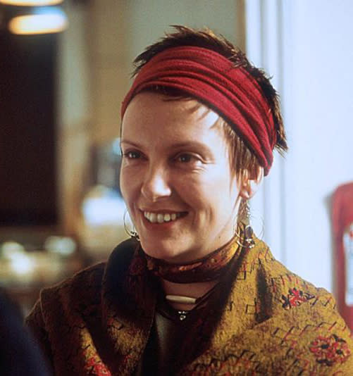 Portraying an earthy, single mother struggling with depression, Collette went with a short, spiky pixie cut, no makeup, and lots of headscarves.