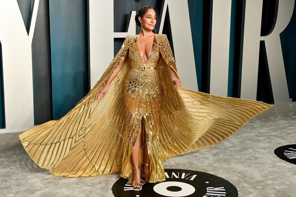 Tracee Ellis Ross makes a major entrance at the <em>Vanity Fair </em>afterparty.