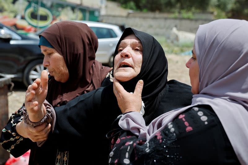 Funeral of Palestinian killed in an Israeli raid