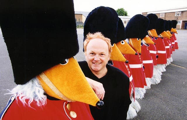 SHOWBIZ Wombles/Parade file 2