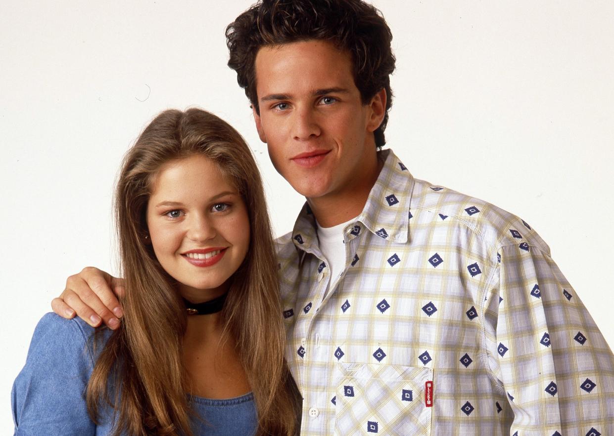 D.J. and Steve from “Full House” went to prom together IRL, and we have the pic the prove it