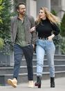 <p>Ryan Reynolds and Blake Lively take a stroll in N.Y.C. on Dec. 2. </p>