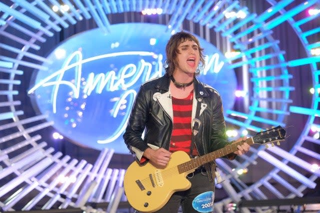 american_idol_148202_5092.jpg