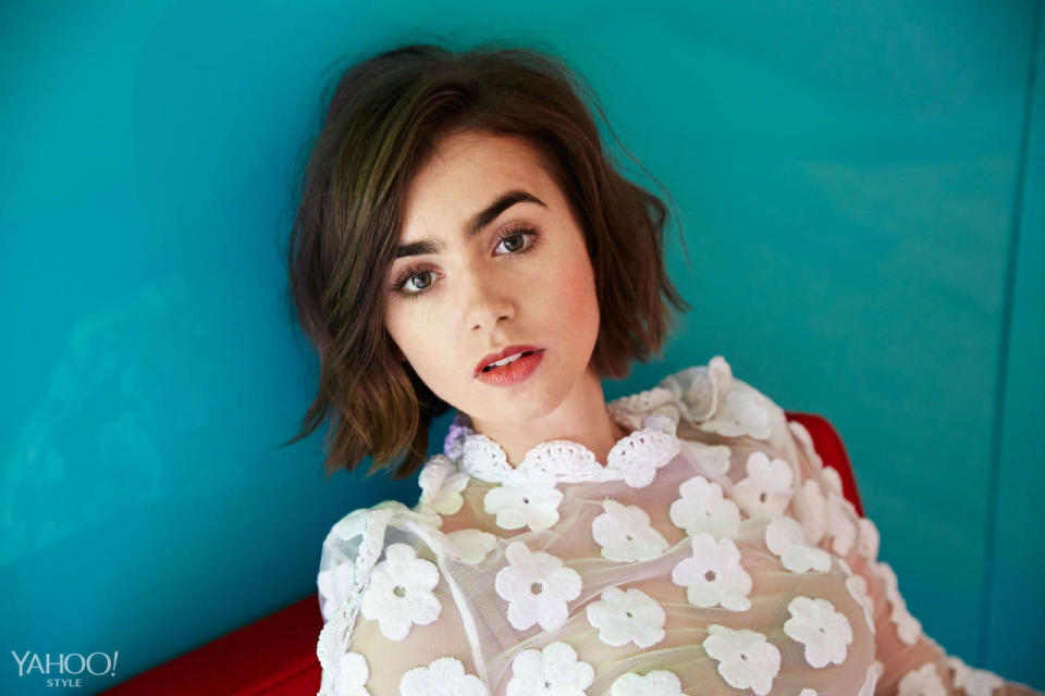 Lily Collins in Simone Rochas