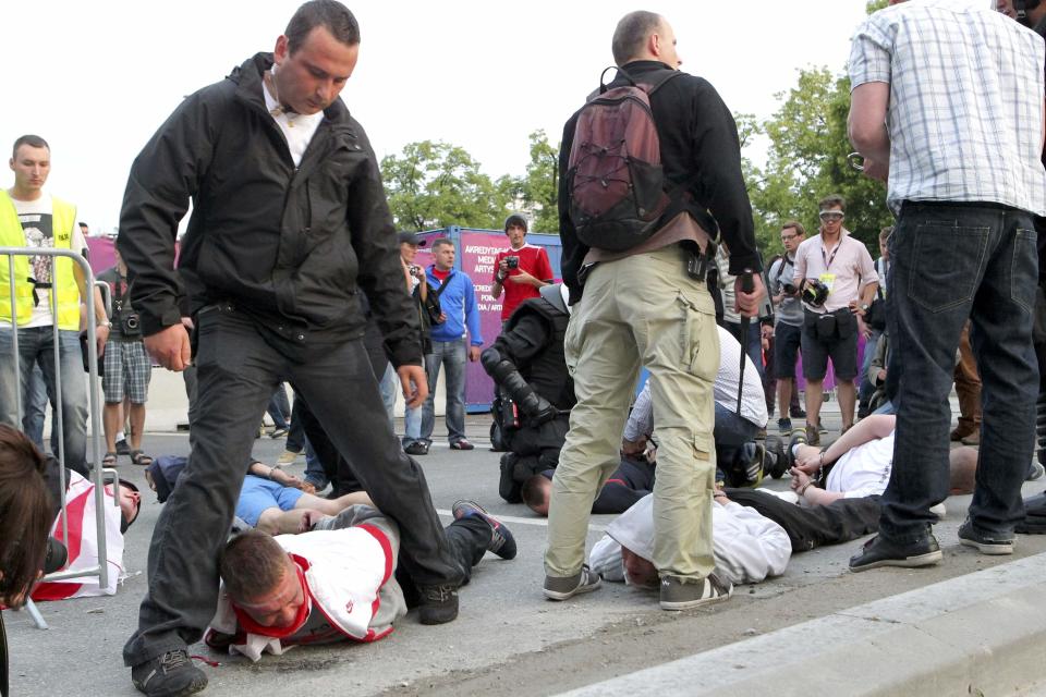 Plain clothes police officers were also used to tackle the troublemakers.