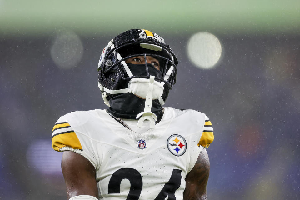 BALTIMORE, MARYLAND – JANUARY 06: Joey Porter Jr. #24 of the Pittsburgh Steelers reacts after a play in the fourth quarter of a game against the <a class="link " href="https://sports.yahoo.com/nfl/teams/baltimore/" data-i13n="sec:content-canvas;subsec:anchor_text;elm:context_link" data-ylk="slk:Baltimore Ravens;sec:content-canvas;subsec:anchor_text;elm:context_link;itc:0">Baltimore Ravens</a> at M&T Bank Stadium on January 06, 2024 in Baltimore, Maryland. (Photo by Patrick Smith/Getty Images)