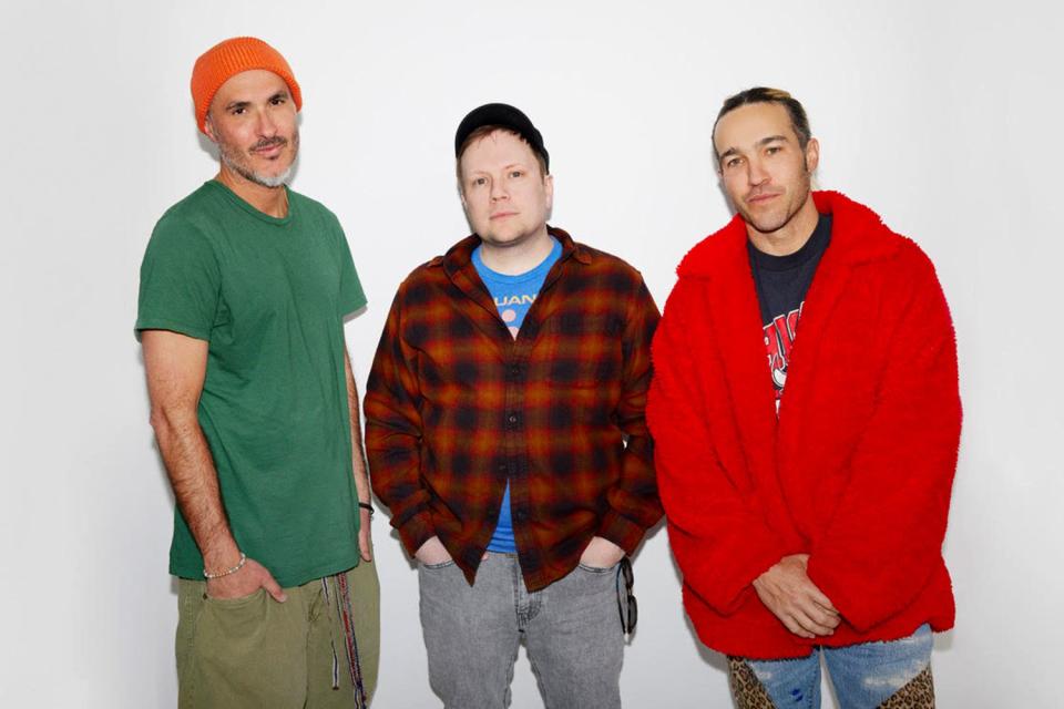 Apple Music Zane Lowe, Patrick Stump, Pete Wentz