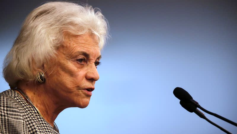 Former Supreme Court Justice Sandra Day O’Connor delivers the 2010 Sidney Shainwald Public Interest Lecture at the New York Law School, Tuesday, April 6, 2010 in New York.