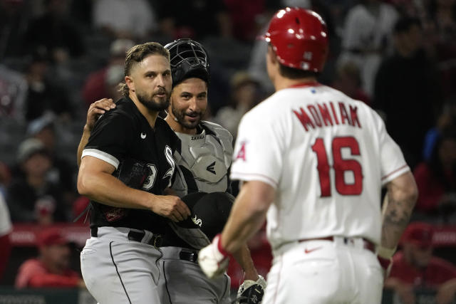 Zavala homers twice, drives in 4 runs as the White Sox beat the Angels 11-5  – NBC Sports Chicago