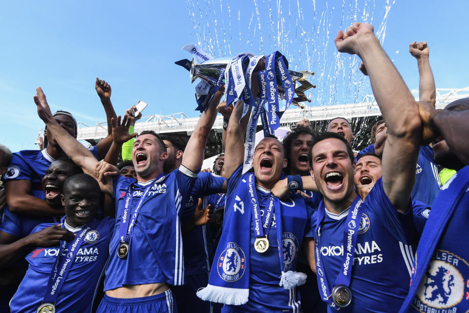 Chelsea won the Premier League for the fifth time in 2017, but the Blues face stiff competition to repeat. (Getty)