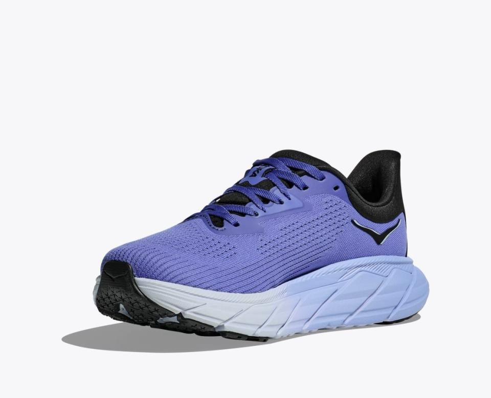 <p><a href="https://go.redirectingat.com?id=74968X1596630&url=https%3A%2F%2Fwww.hoka.com%2Fen%2Fus%2Fwomens-everyday-running-shoes%2Farahi-7%2F1147851.html&sref=https%3A%2F%2Fwww.prevention.com%2Ffitness%2Fworkout-clothes-gear%2Fg44890336%2Fbest-hoka-shoes-for-walking%2F" rel="nofollow noopener" target="_blank" data-ylk="slk:Shop Now;elm:context_link;itc:0;sec:content-canvas" class="link ">Shop Now</a></p><p>Arahi 7</p><p>hoka.com</p><p>$145.00</p>