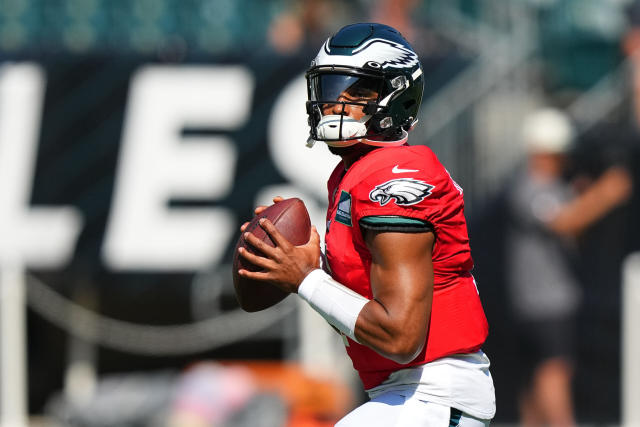 Sports world reacts to Jalen Hurts, Eagles Super Bowl loss