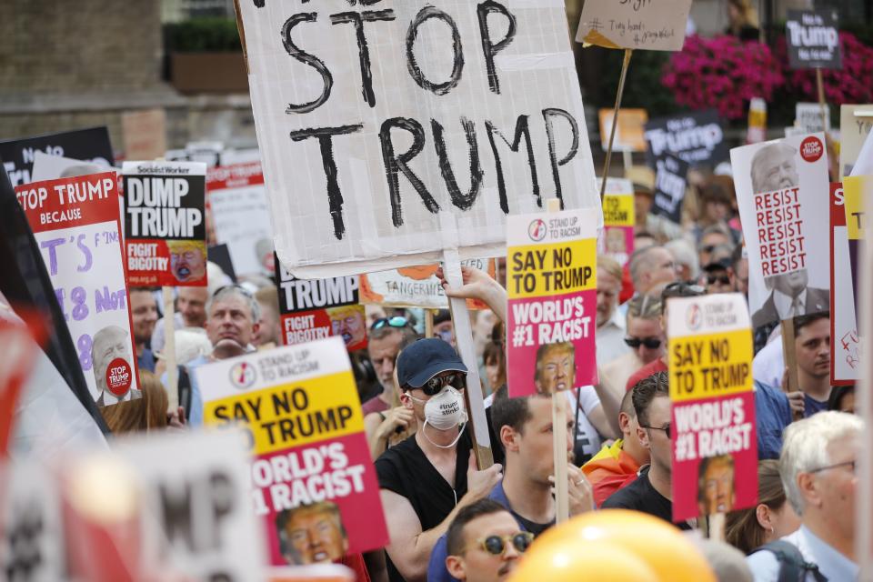 Tens of thousands of protesters marched&nbsp;against Donald Trump's visit to the U.K. and his policies. (Photo: TOLGA AKMEN via Getty Images)