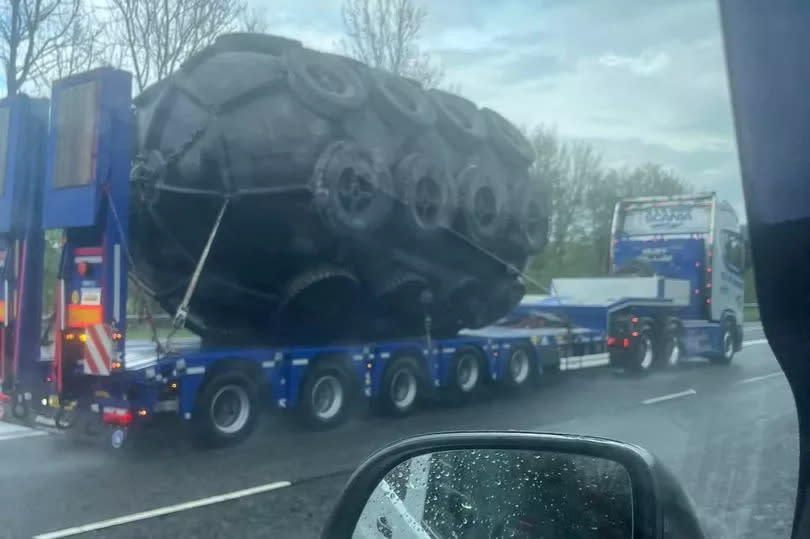 The mysterious load on the M6