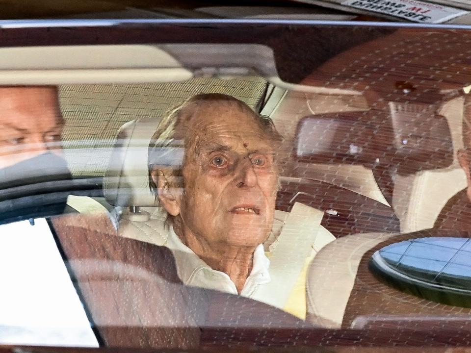 prince philip leaves hospital