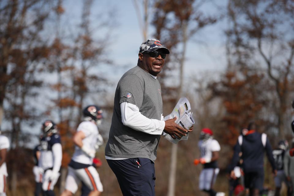 Carlos Polk shouts out instructions during a Chicago Bears' practice at Halas Hall on Thursday, Nov. 3, 2022, in Lake Forest, Illinois.