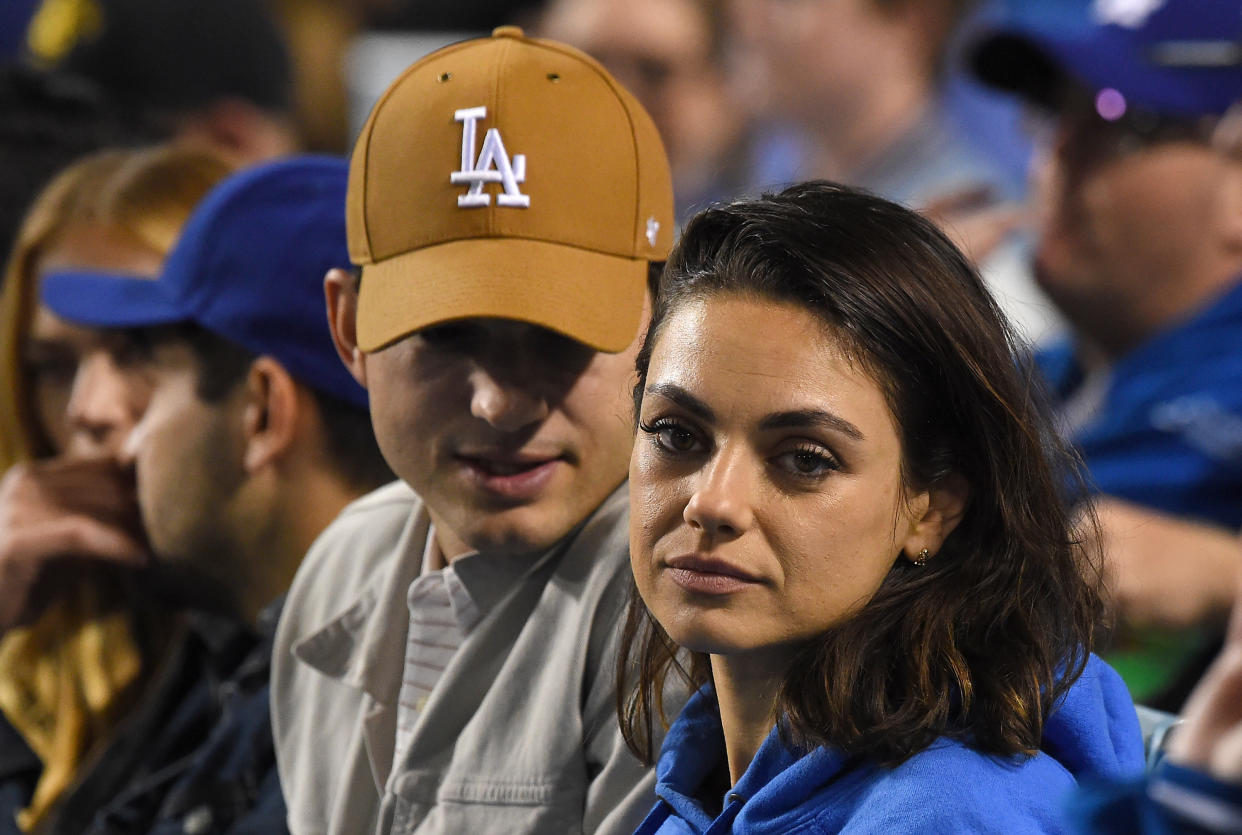 Ungefähr dieses Gesicht dürfte Mila Kunis gemacht haben, als ihr Ehemann Ashton Kutcher von seinen Weltraum-Plänen erzählte. (Bild: Jayne Kamin-Oncea/Getty Images)