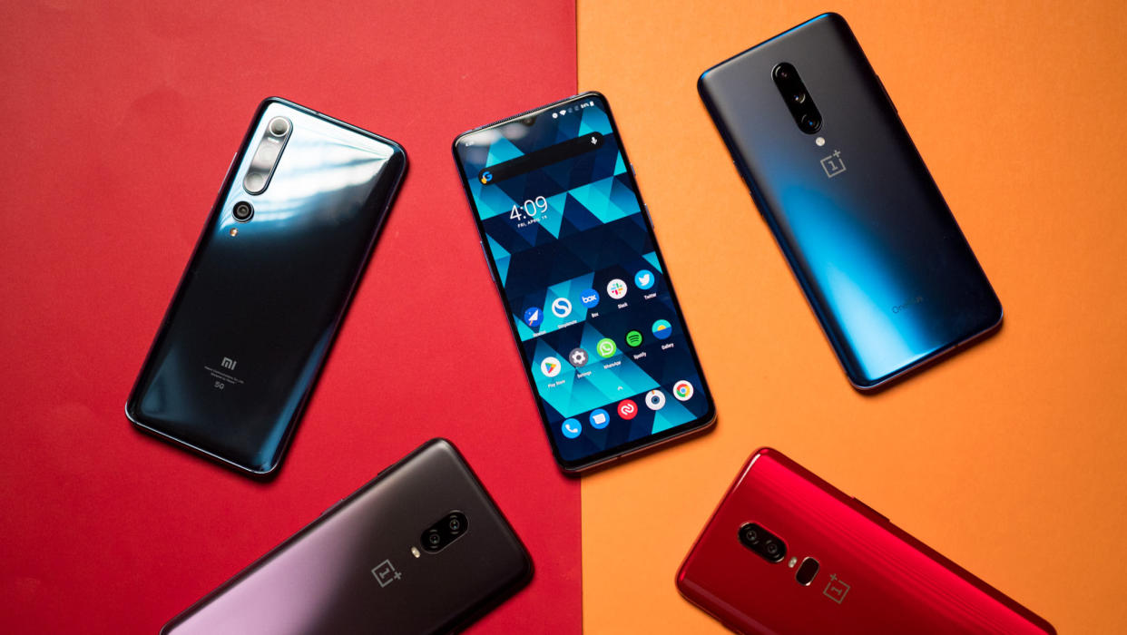  OnePlus 7T next to other OnePlus phones. 