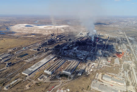 FILE PHOTO: An aerial view shows the Rusal Achinsk Alumina Refinery, near the Siberian town of Achinsk, Krasnoyarsk region, Russia April 29, 2018. REUTERS/Ilya Naymushin/File Photo