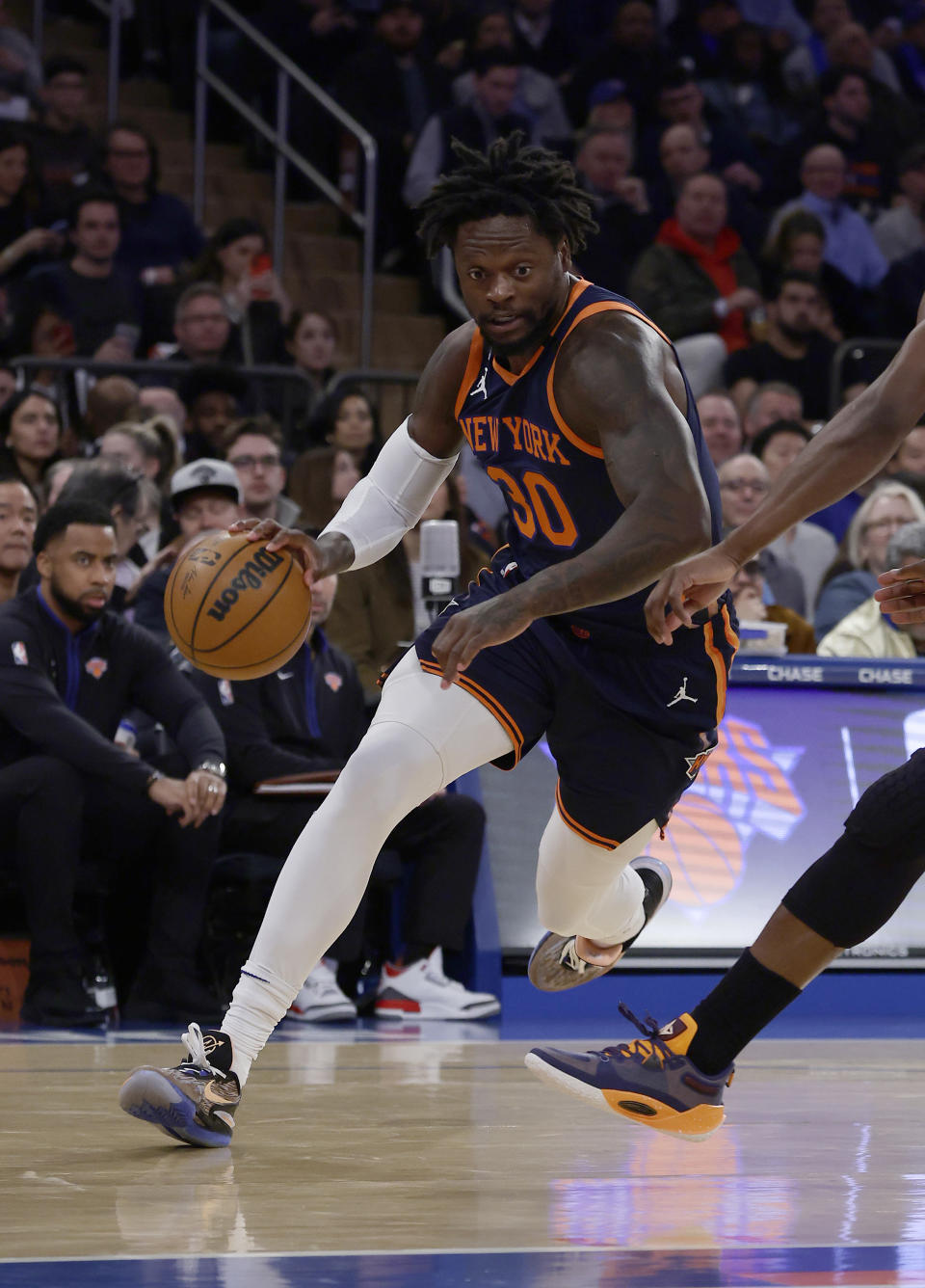 Julius Randle。（Photo by Jim McIsaac/Getty Images）