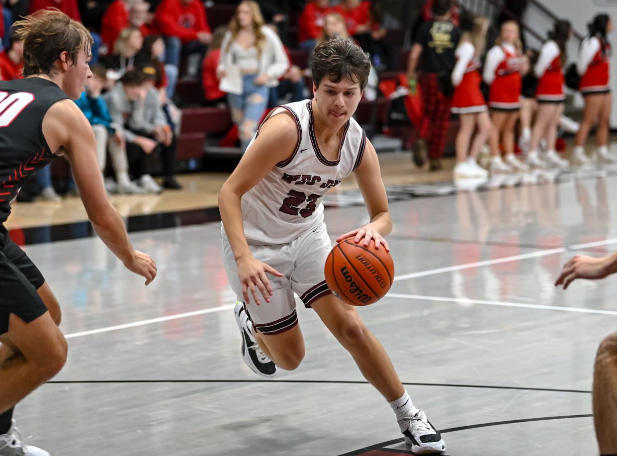 Wes-Del boys basketball's Gabe Becerra in his team's 62-22 loss against Wapahani at Wes-Del High School on Friday, Dec. 15, 2023.