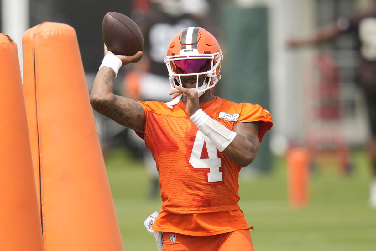 Browns announce that QB Deshaun Watson will not play in preseason opener