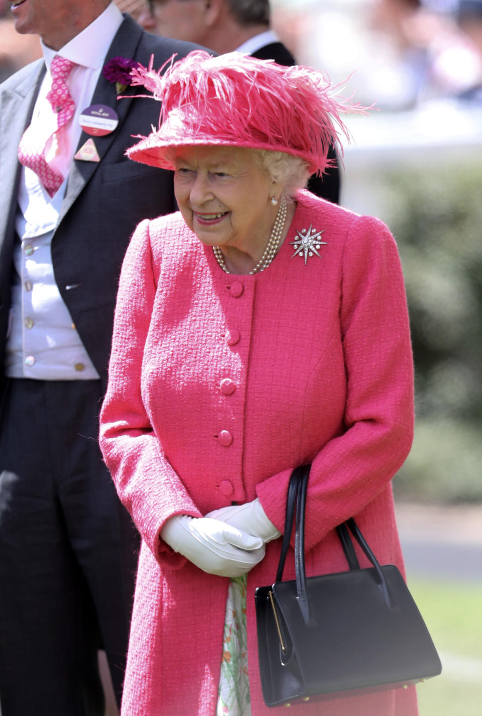 ASCOT, ENGLAND - JUNE 21:  Queen Elizabeth II arrives on day four of Royal Ascot at Ascot Racecourse on June 21, 2019 in Ascot, England. (Photo by Chris Jackson/Getty Images)