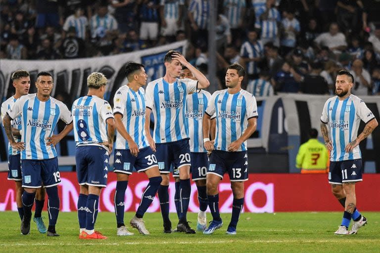 Todo era esperanza en Avellaneda, pero así terminó Racing: jugó mal y perdió a manos de un Unión superior en su inicio de la Copa de la Liga Profesional.