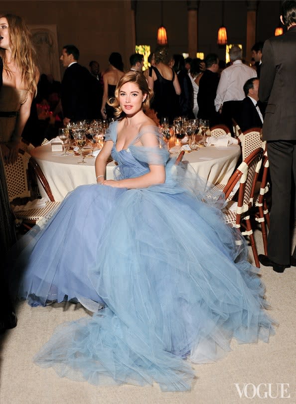 <h1 class="title">Doutzen Kroes in Zac Posen, 2010</h1><cite class="credit">Photo: Getty Images</cite>