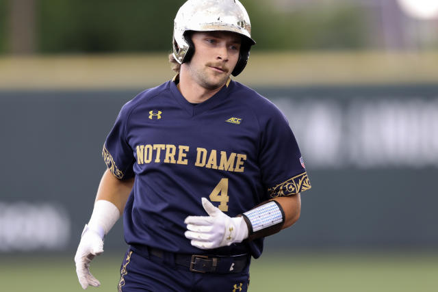 Notre Dame beats top seed Tennessee in NCAA baseball