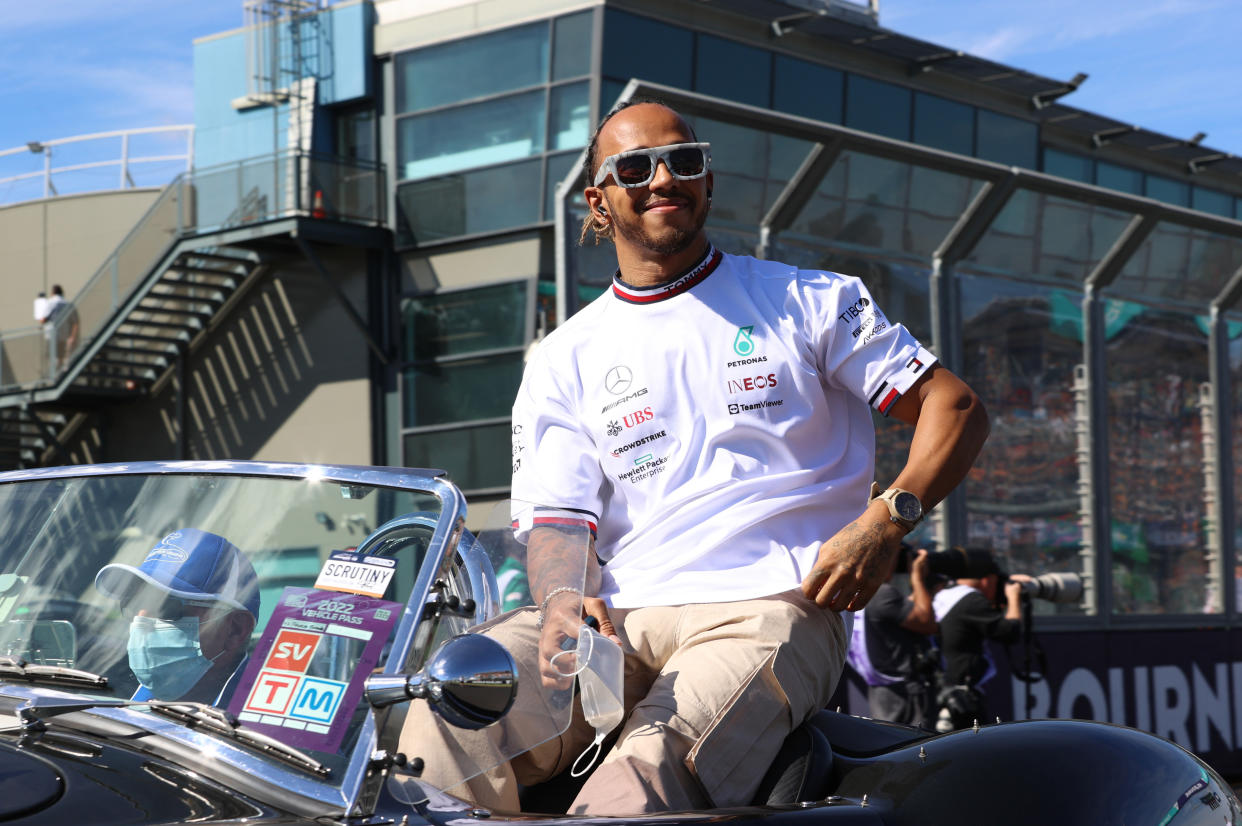 MELBOURNE, AUSTRALIA - APRIL 10: Lewis Hamilton (GBR) Mercedes AMG F1 Team, Mercedes-AMG F1 W13 E Performance during the F1 Grand Prix of Australia at Melbourne Grand Prix Circuit on April 10, 2022 in Melbourne, Australia. (Photo by Clay Cross ATPImages/Getty Images)