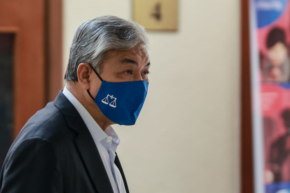 Datuk Seri Ahmad Zahid Hamidi arrives at the Kuala Lumpur High Court in Kuala Lumpur September 21, 2020. — Picture by Ahmad Zamzahuri