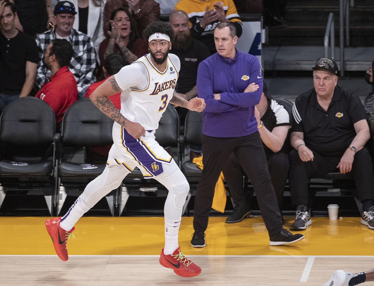 Lakers: Anthony Davis revela pedido especial do técnico Frank Vogel