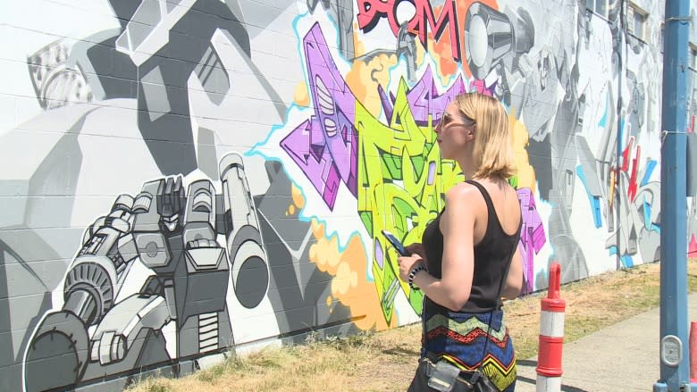 Take a stroll down East Hastings: campaign hopes to attract people to neighbourhood