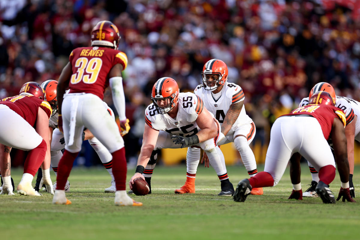 Cleveland Browns preseason game delayed by lightning
