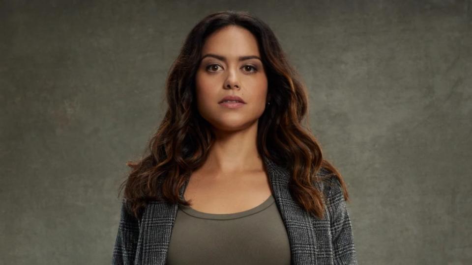 Alyssa Diaz as Angela Lopez in "The Rookie" 