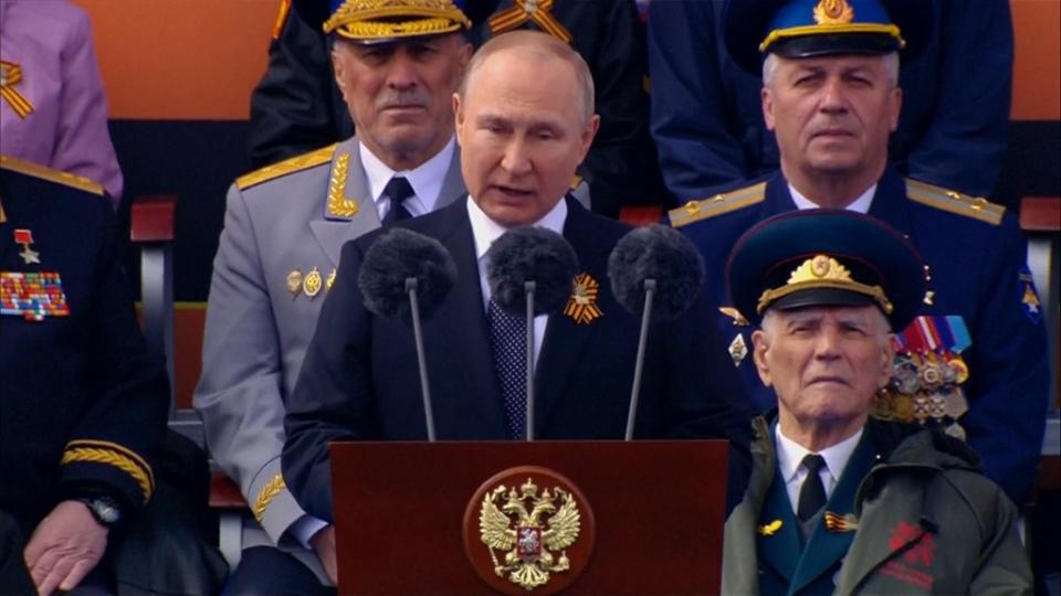 Vladimir Putin speaks at the Russian victory day parade. (RT)