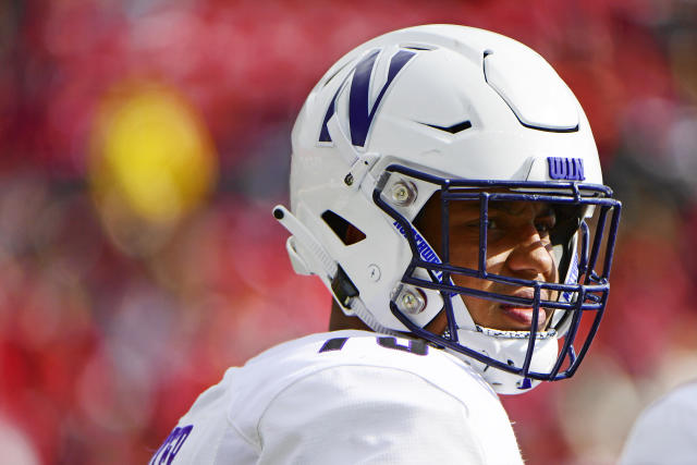 Former NFL scout says Northwestern OT Rashawn Slater is the best tackle