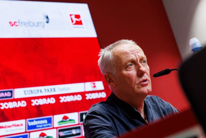 Christian Streich, head coach of SC Freiburg, speaks during a press conference in the Europa-Park stadium. Philipp von Ditfurth/dpa
