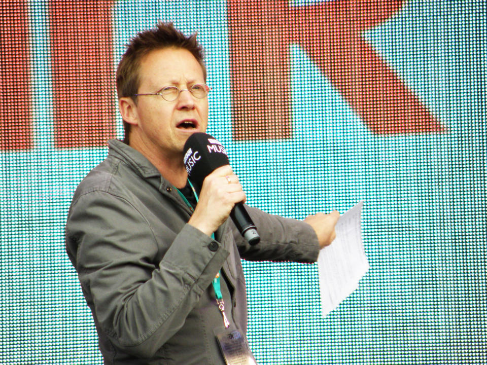 LONDON, ENGLAND - SEPTEMBER 13: Simon Mayo introduces the next artist to the stage at the BBC Radio 2 Live In Hyde Park Concert at Hyde Park on September 13, 2015 in London, England. (Photo by Pete Still/Redferns)